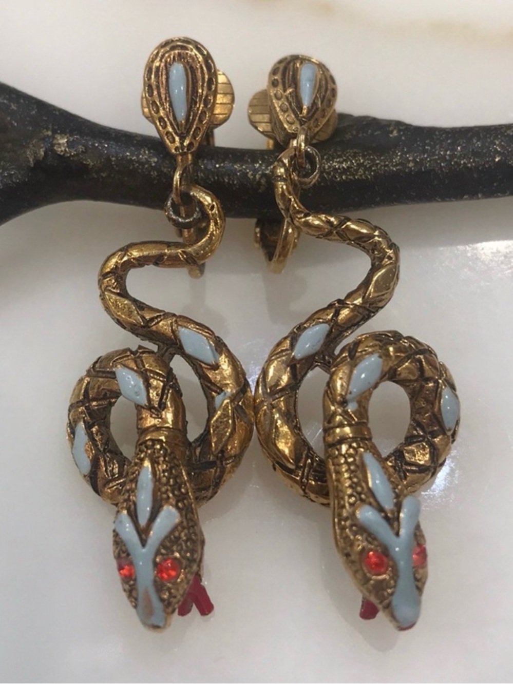 GORGEOUS VTG Arthur Pepper Enamel Snake Earrings